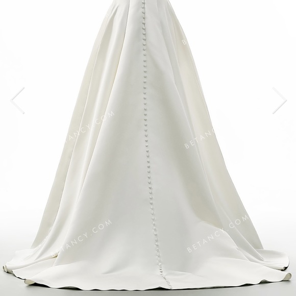 Simple Yet Chic Luster Satin Bridal Gown with Pockets - Picture 6 of 8